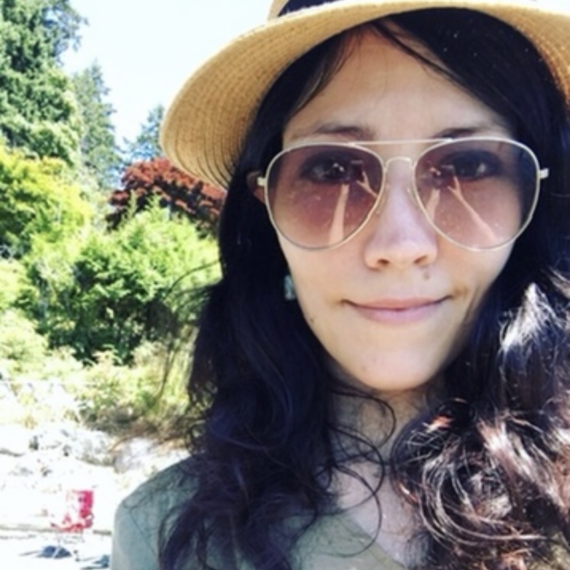 chantzy.bsky.social@bsky.brid.gy